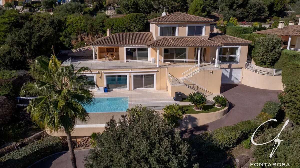 Maison à SAINT-RAPHAEL