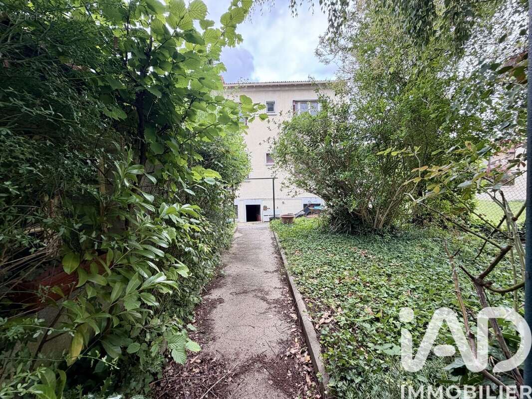 Photo 2 - Maison à VILLENEUVE-LE-ROI