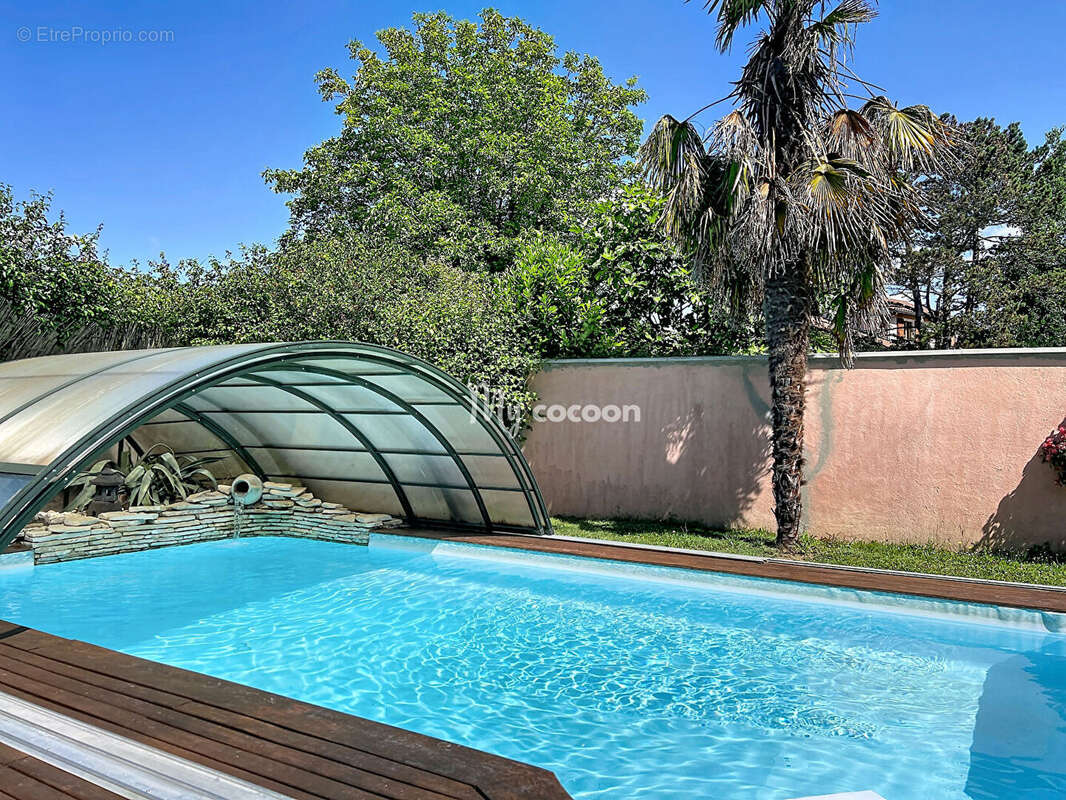 Maison à CHAVANOZ