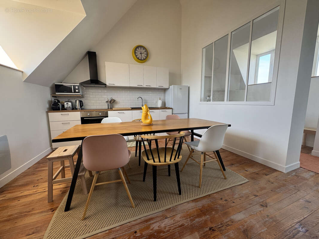 À vendre, grand appartement t3 proche centre-ville - photo 3