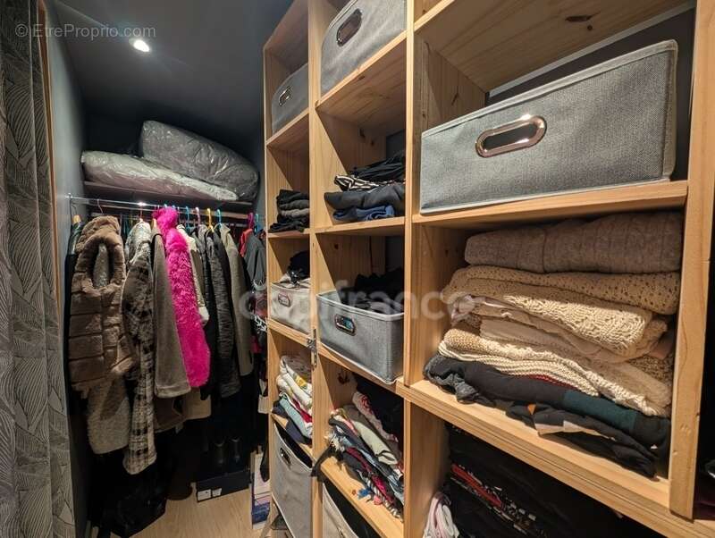 Appartement à DRUMETTAZ-CLARAFOND