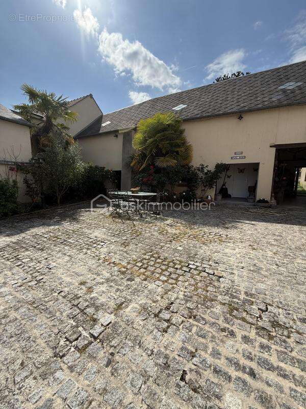 Maison à GRISY-LES-PLATRES