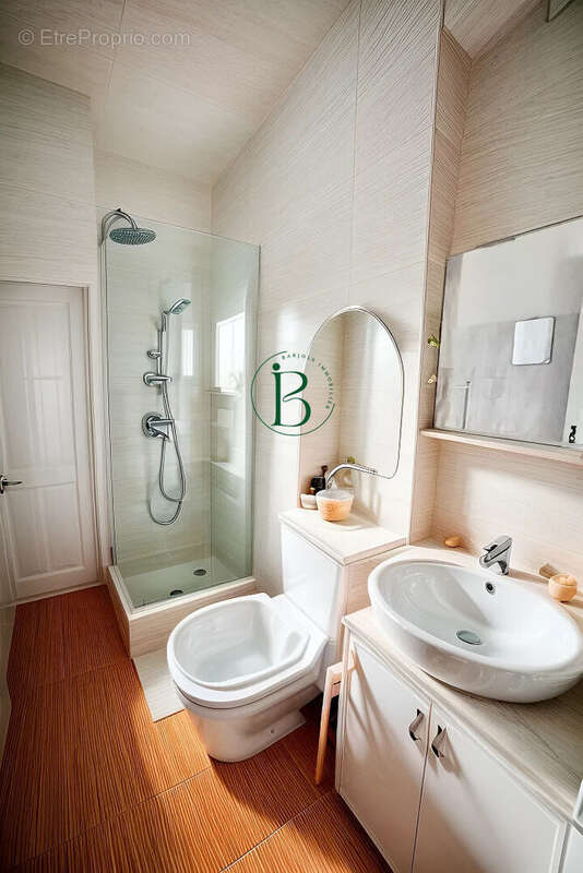 Appartement à BARJOLS