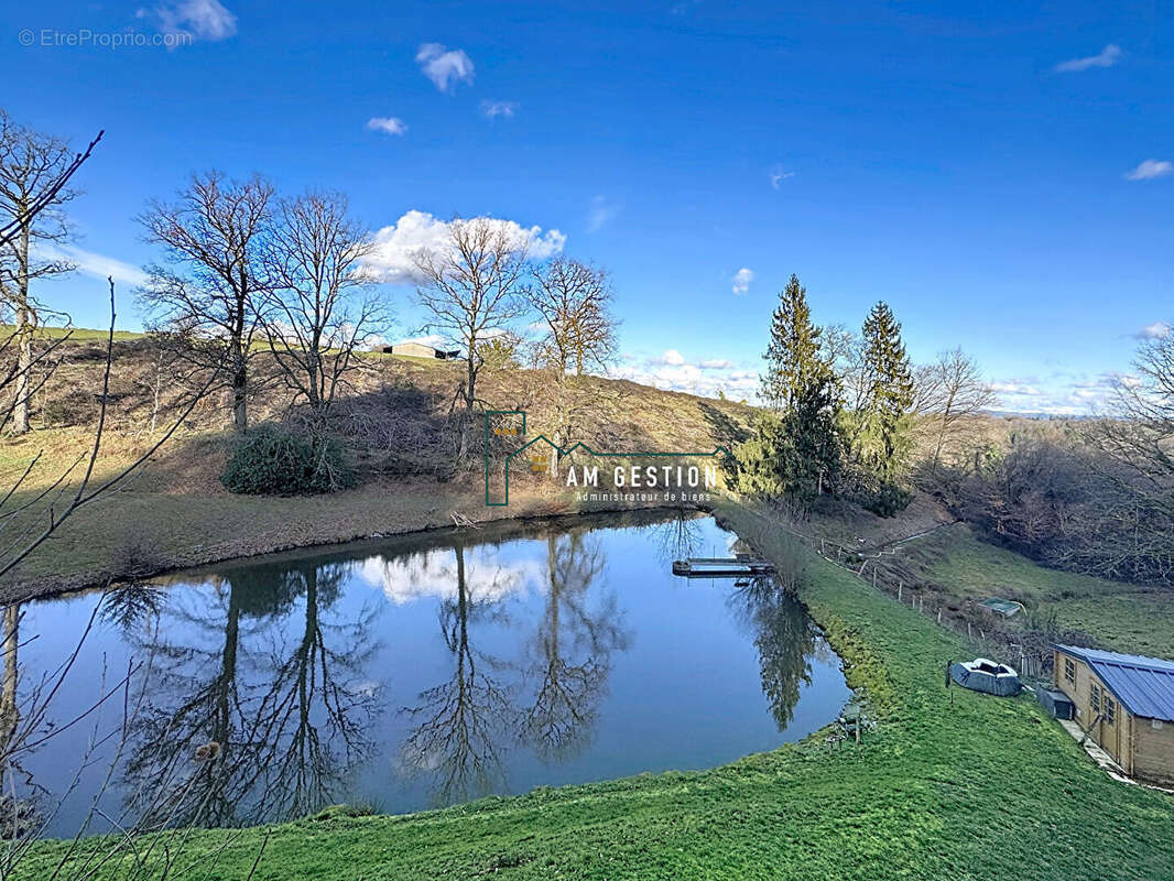 Maison à SAINT-DENIS-DES-MURS