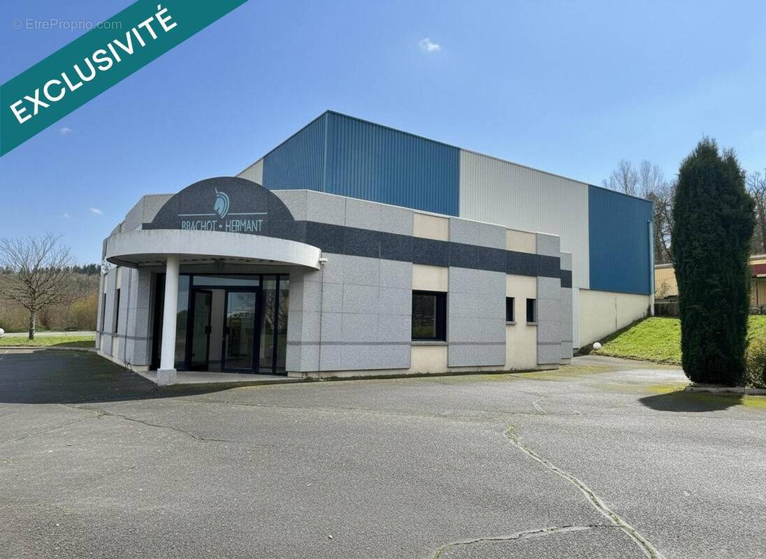 Photo 1 - Commerce à CASTRES