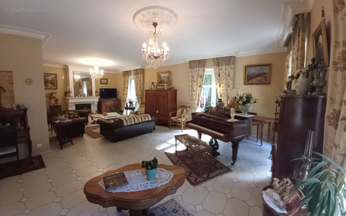 Maison à LA FERRIERE