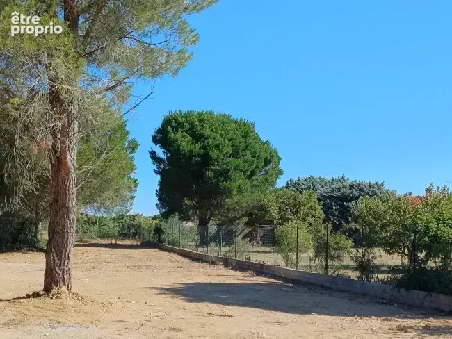 Terrain à ELNE