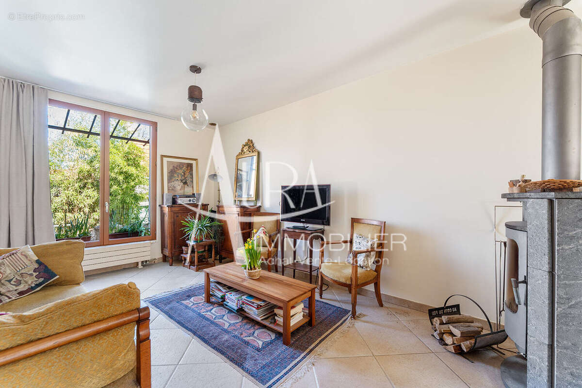 8 SENTES DES CORNETTES  93260 LES LILAS (1) - Maison à LE PRE-SAINT-GERVAIS