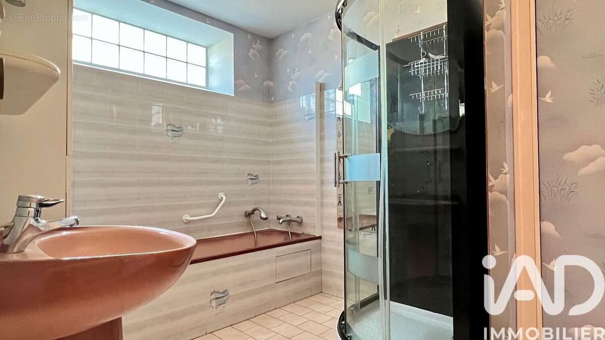 Photo 6 - Maison à NAZELLES-NEGRON