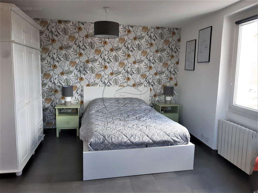 Maison à BARJAC