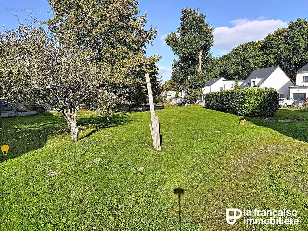 Terrain à LIFFRE