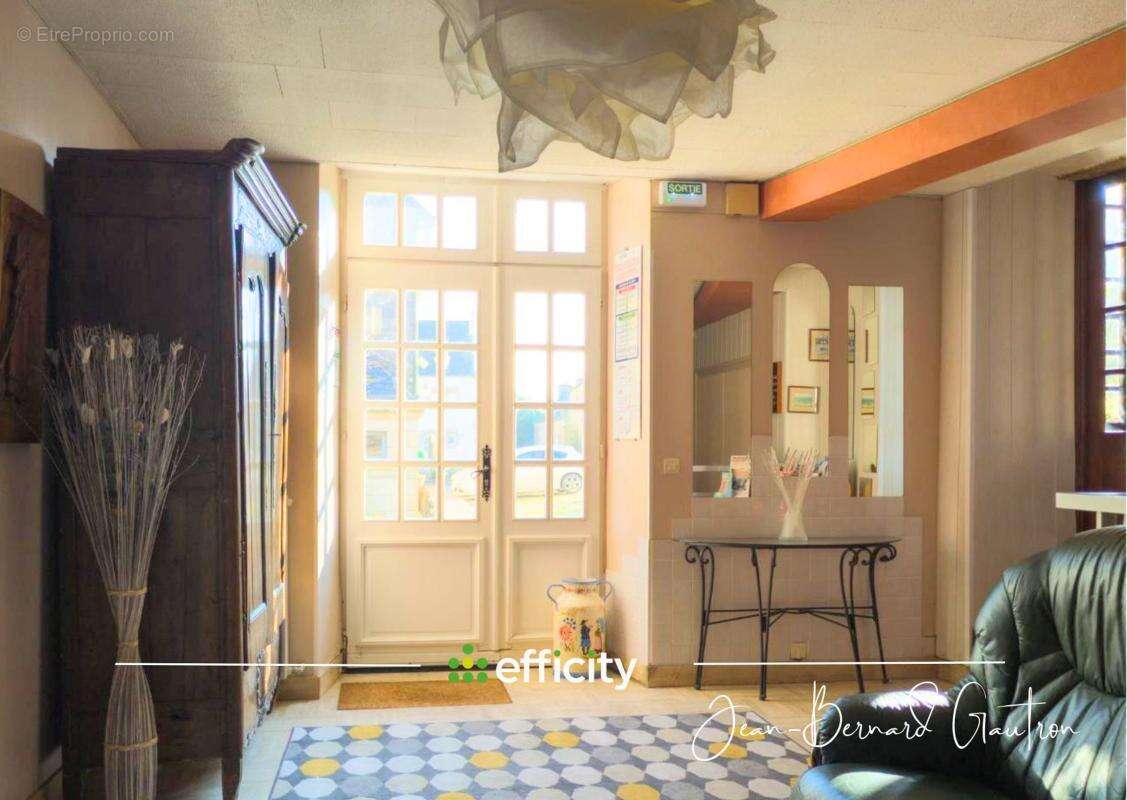 Locaux/Biens immobiliers - photo 2