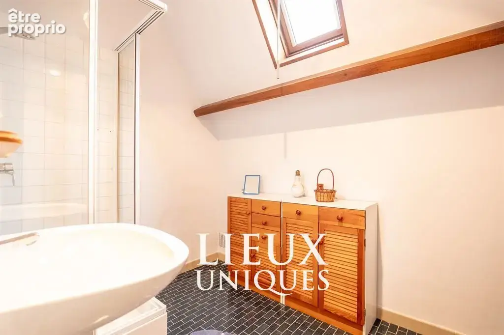 Lieux uniques ® x propriétés privées propose tres belle maison contemporaine de 195 m² - cellettes - photo 29