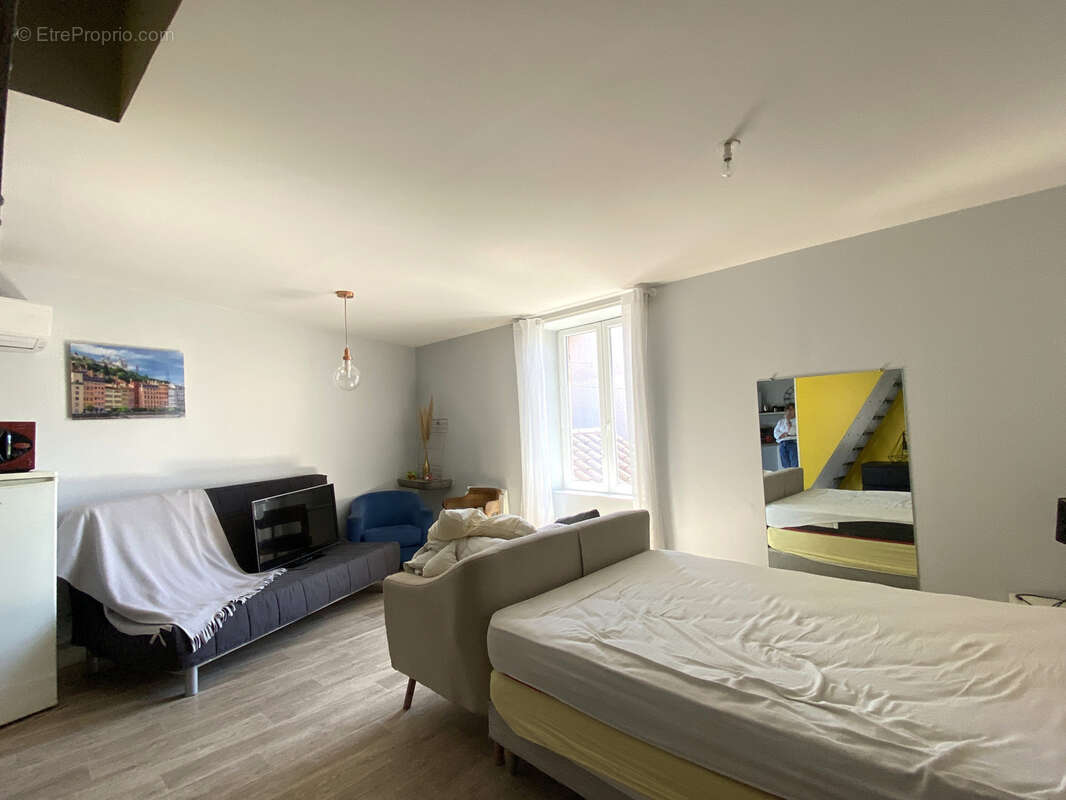 Maison entièrement rénovée avec piscine et studio indépendant - photo 14