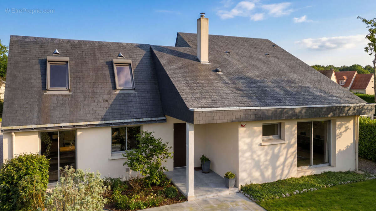 Maison à CHAMBRAY-LES-TOURS