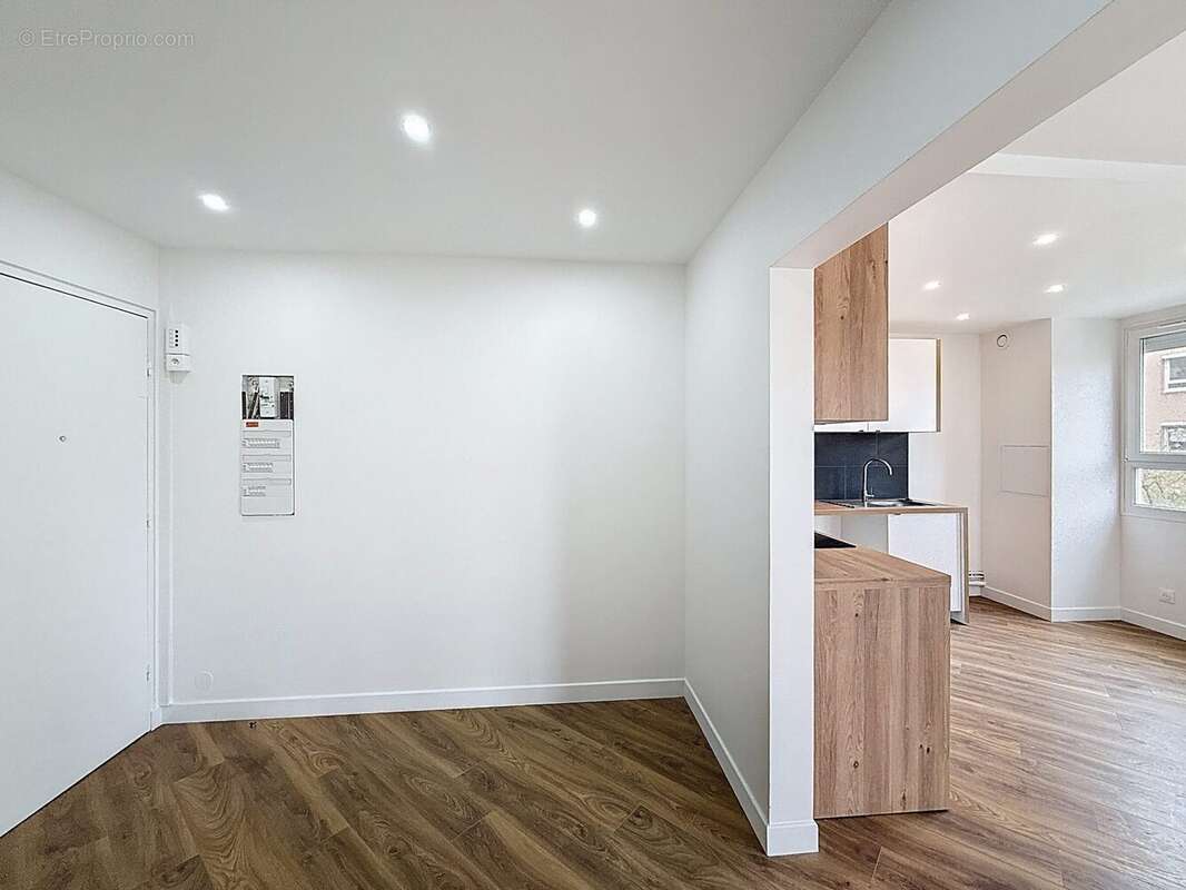 Appartement à MAISONS-ALFORT