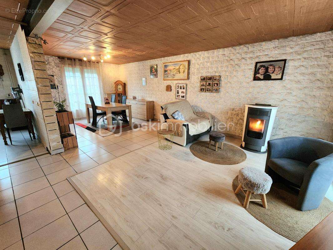 Maison à BAUVIN