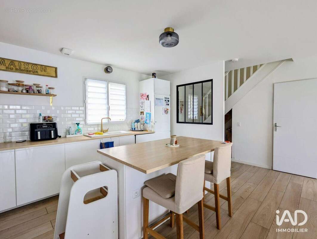 Photo 4 - Maison à LA NEUVILLE-GARNIER