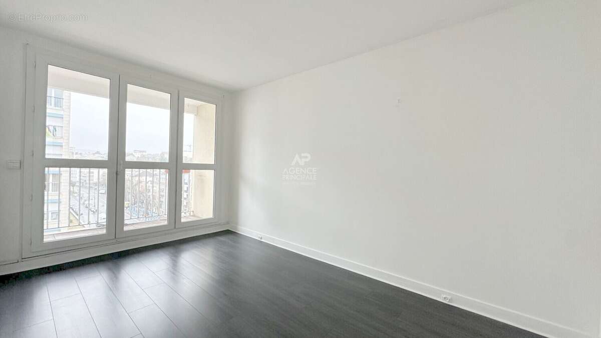 Appartement à CHAVILLE