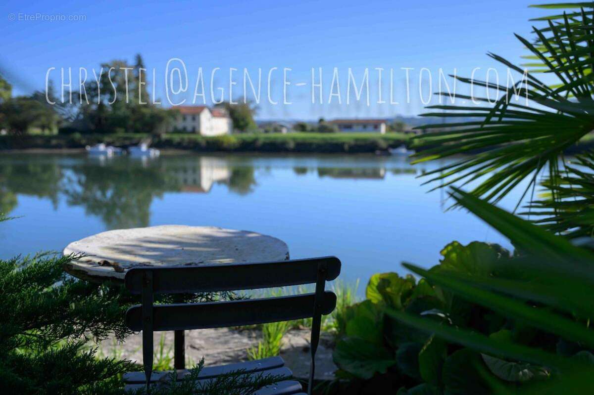 Maison à PORT-DE-LANNE