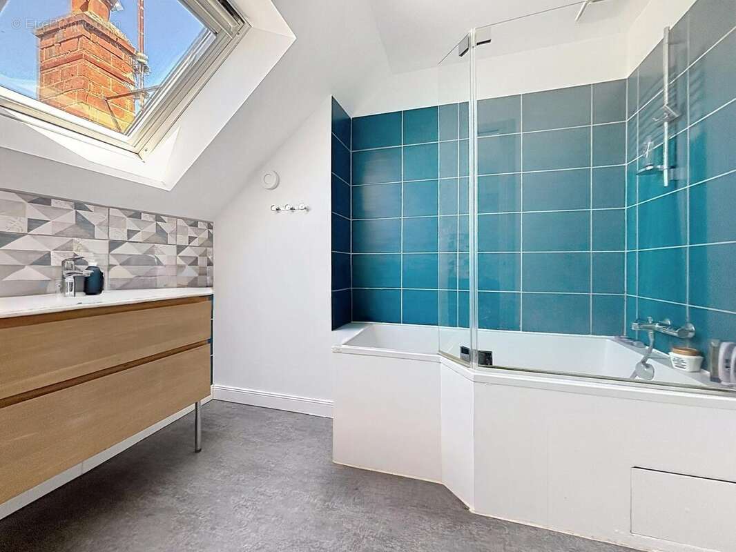 Maison 136 m² à Tours  - photo 8