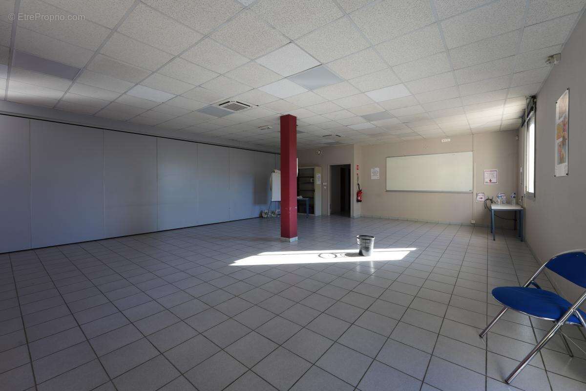 Appartement à VENELLES