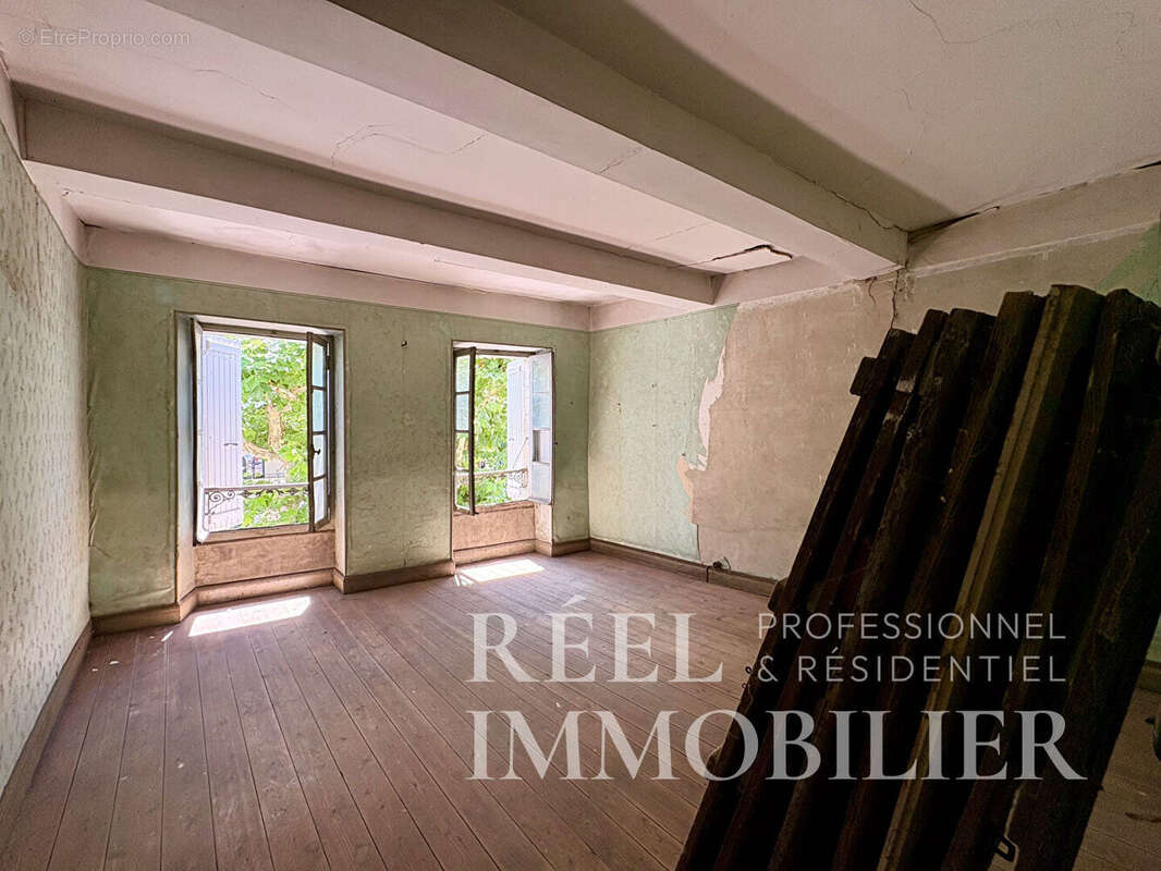Immeuble de caractère de 472 m² - Coeur de Vic-Fezensac - photo 6