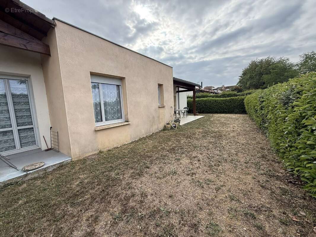 Maison 100 m² à Escalquens  - photo 10