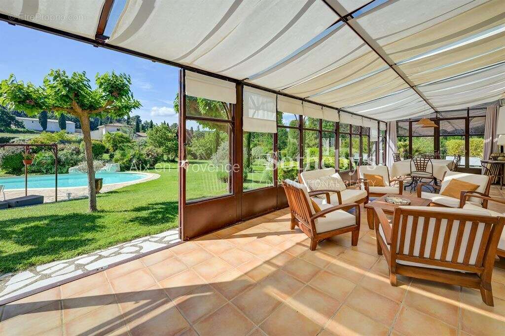 Maison à BOUC-BEL-AIR