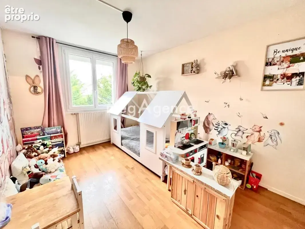 Plaisir – maison familiale rénovée – 4 chambres – dpe c - photo 9