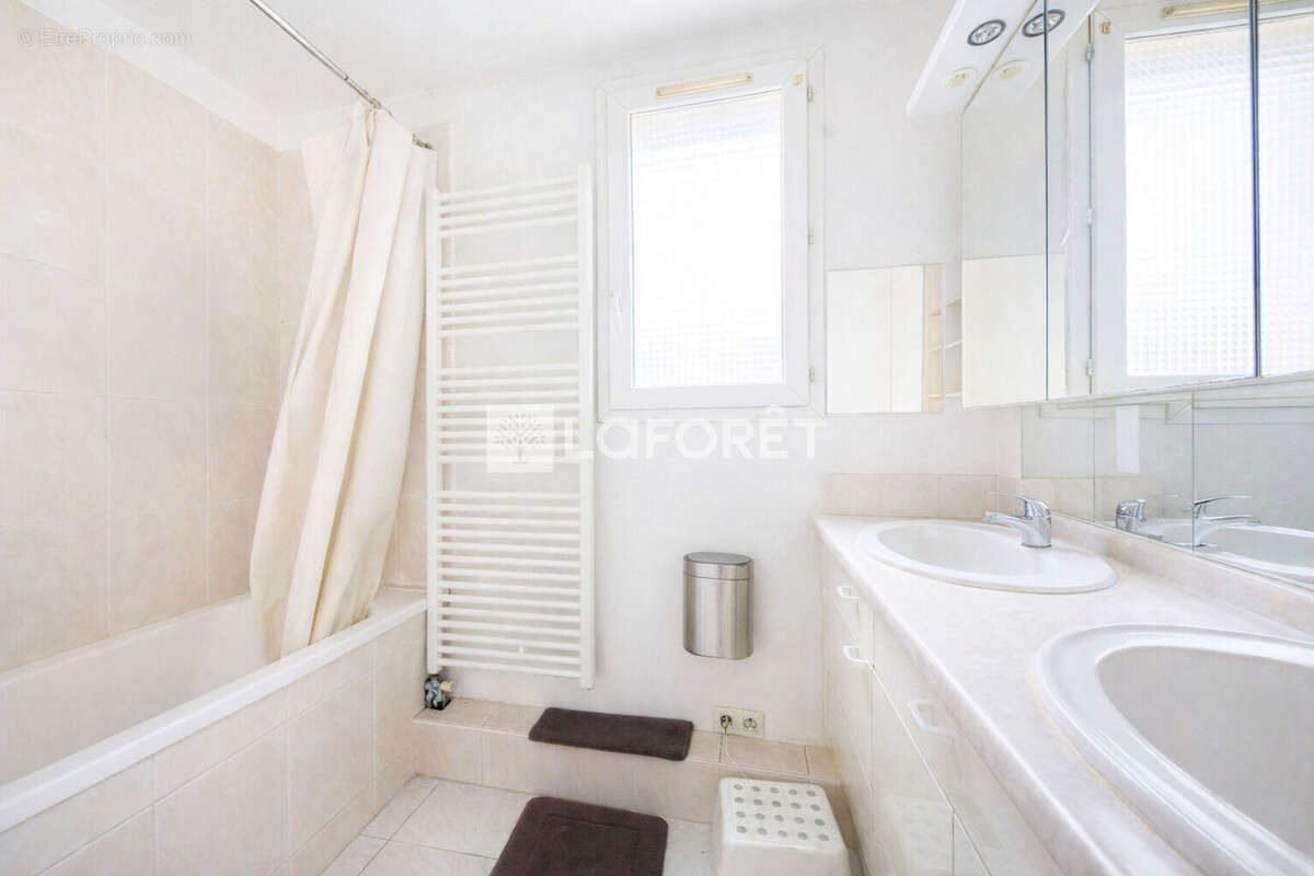 Maison Pontault Combault 6 pièce(s) 104.49 m2 - photo 6