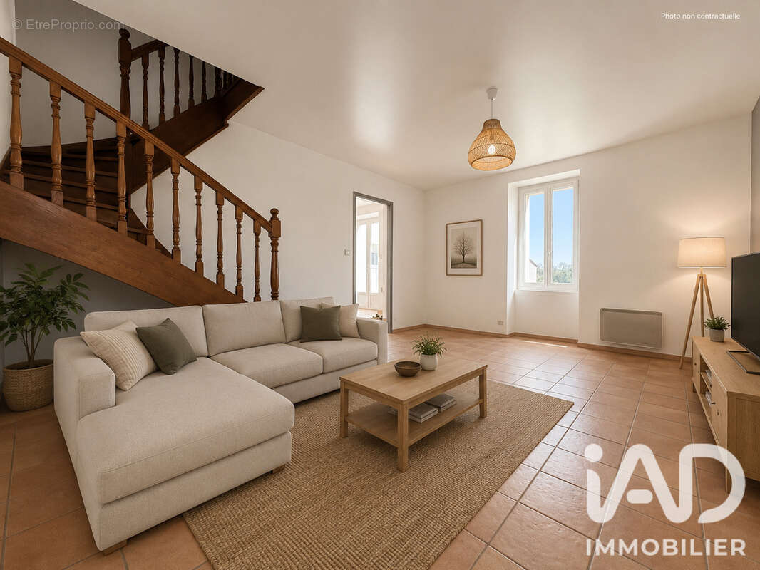 Maison 161 m² à Saint-Hilaire-Le-Vouhis  - photo 2