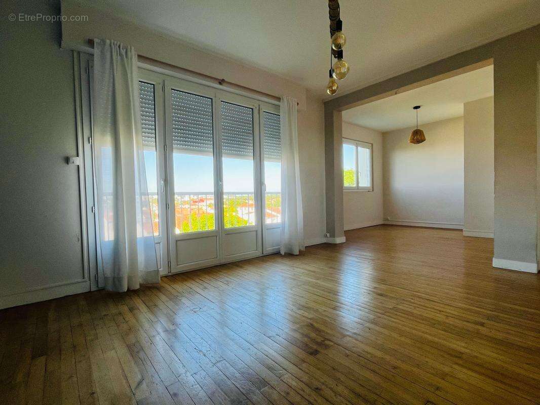 Appartement à LA ROCHELLE