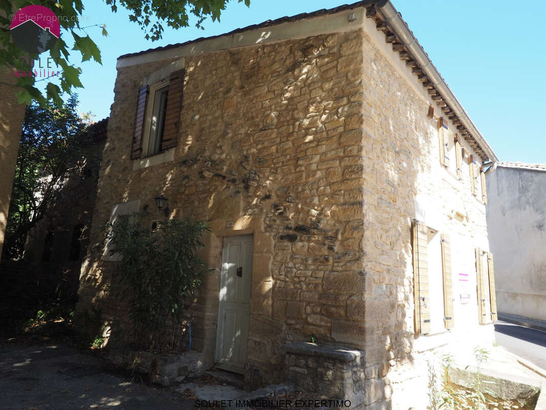 Maison à CAROMB