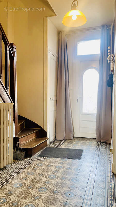 Maison à NOYON