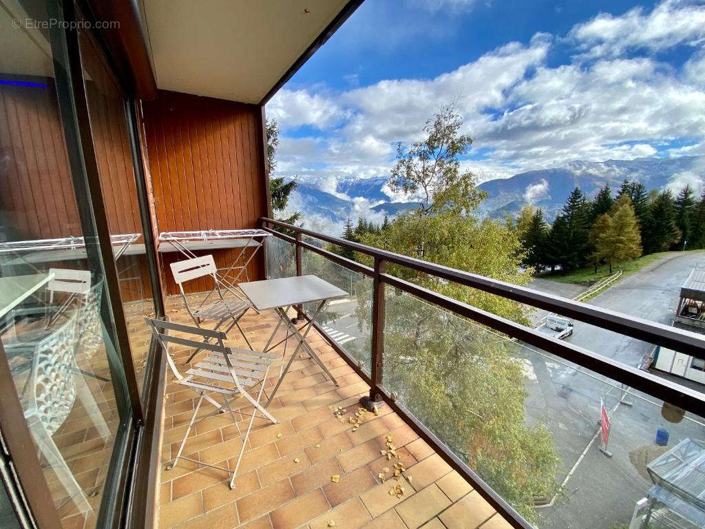 Appartement à LE CHATEL