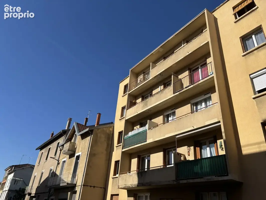 Appartement 4 pièces 64 m² à vendre à Romans-Sur-Isere (26100) - photo 2