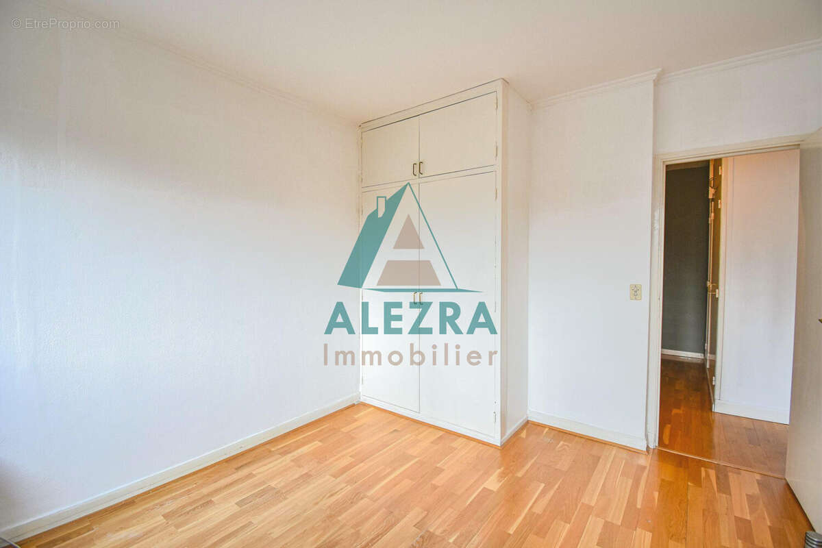 Appartement à LA CELLE-SAINT-CLOUD