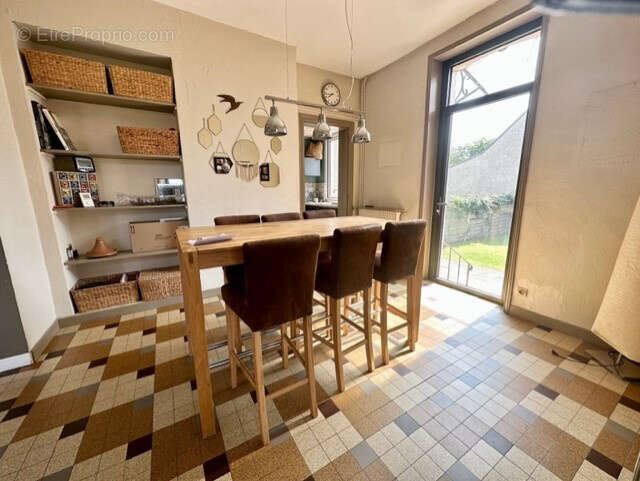 Maison à SAINT-ETIENNE-AU-MONT