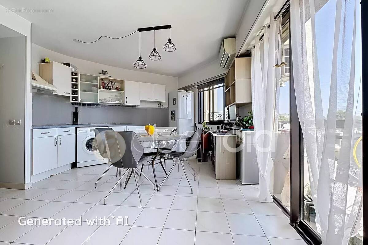 Appartement à MANDELIEU-LA-NAPOULE