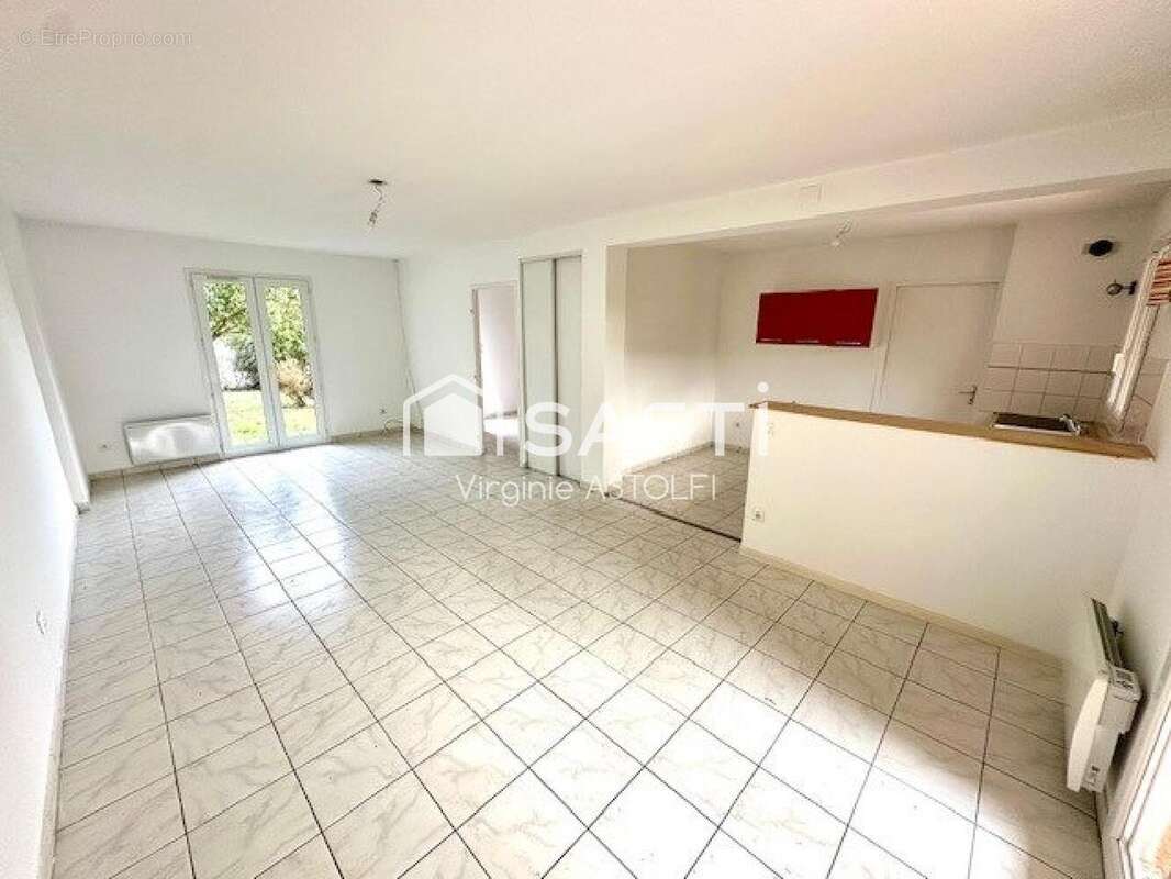 Photo 2 - Maison à SAINT-LYS