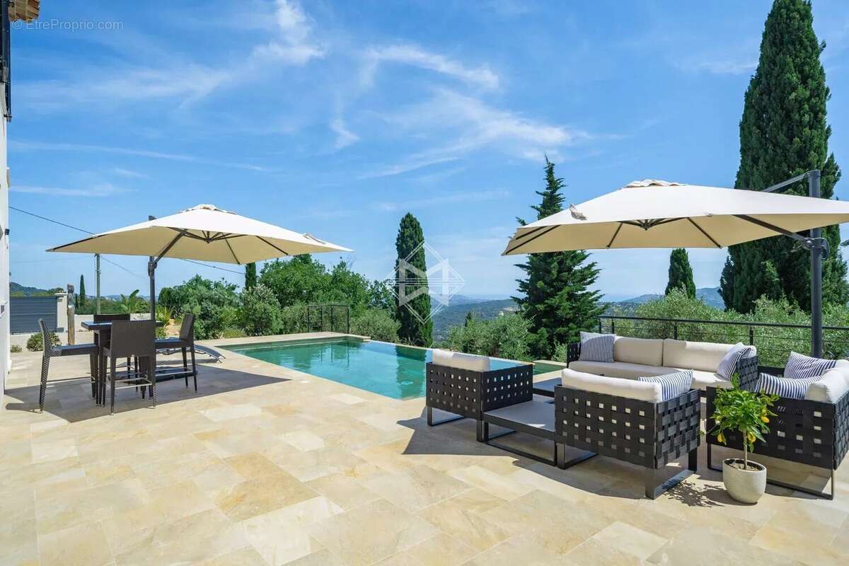 Maison à SPERACEDES