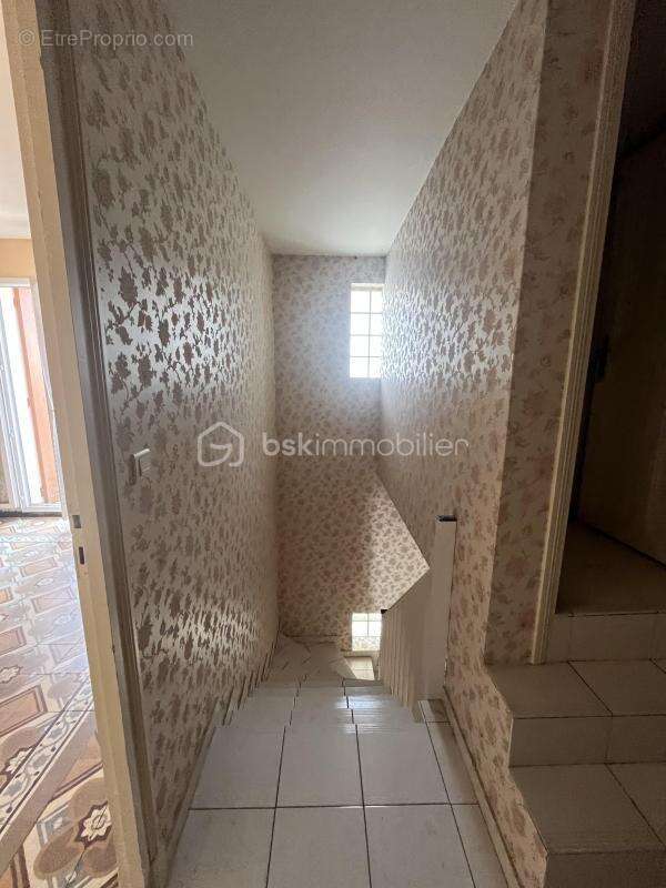 Maison familiale au fort potentiel - photo 6