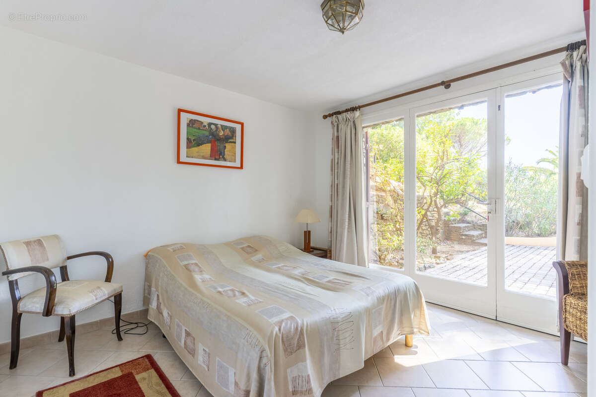 Maison à LA CROIX-VALMER