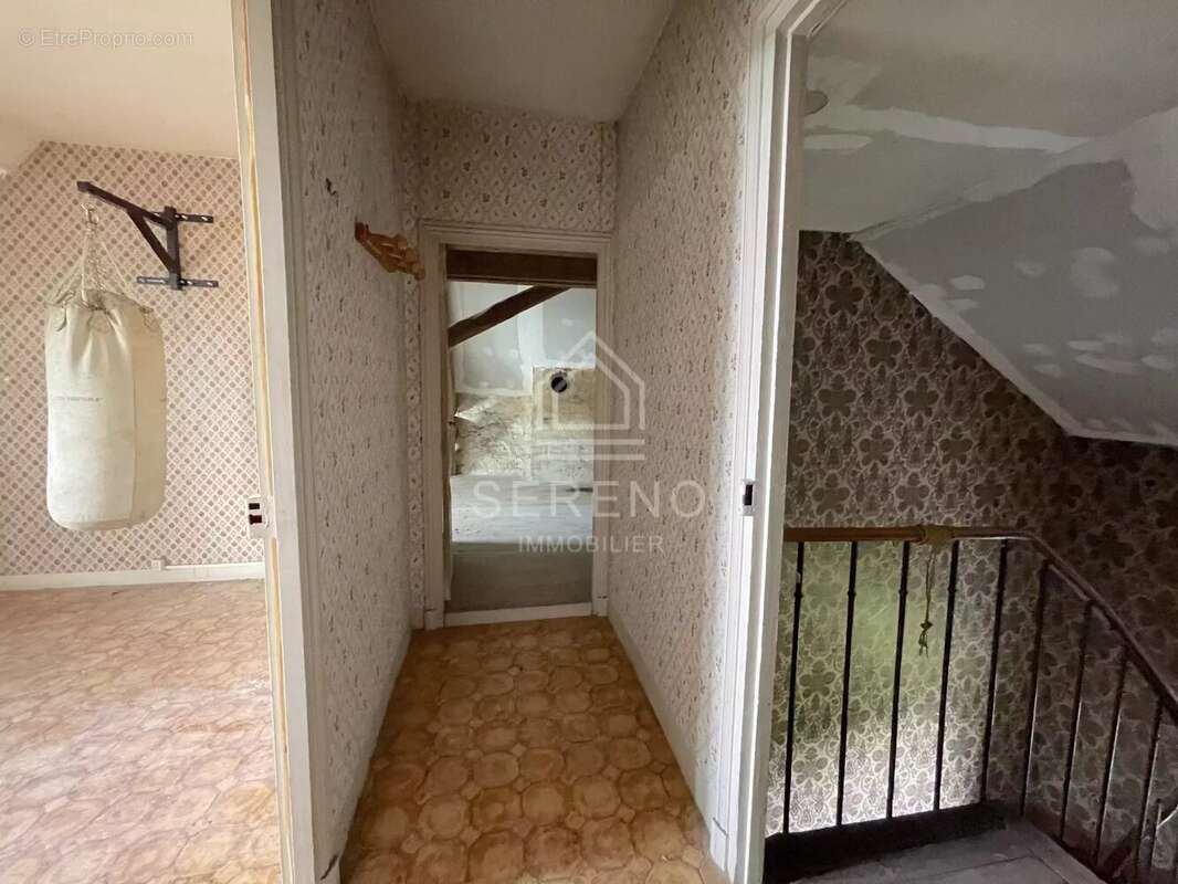 Maison à MORET-SUR-LOING