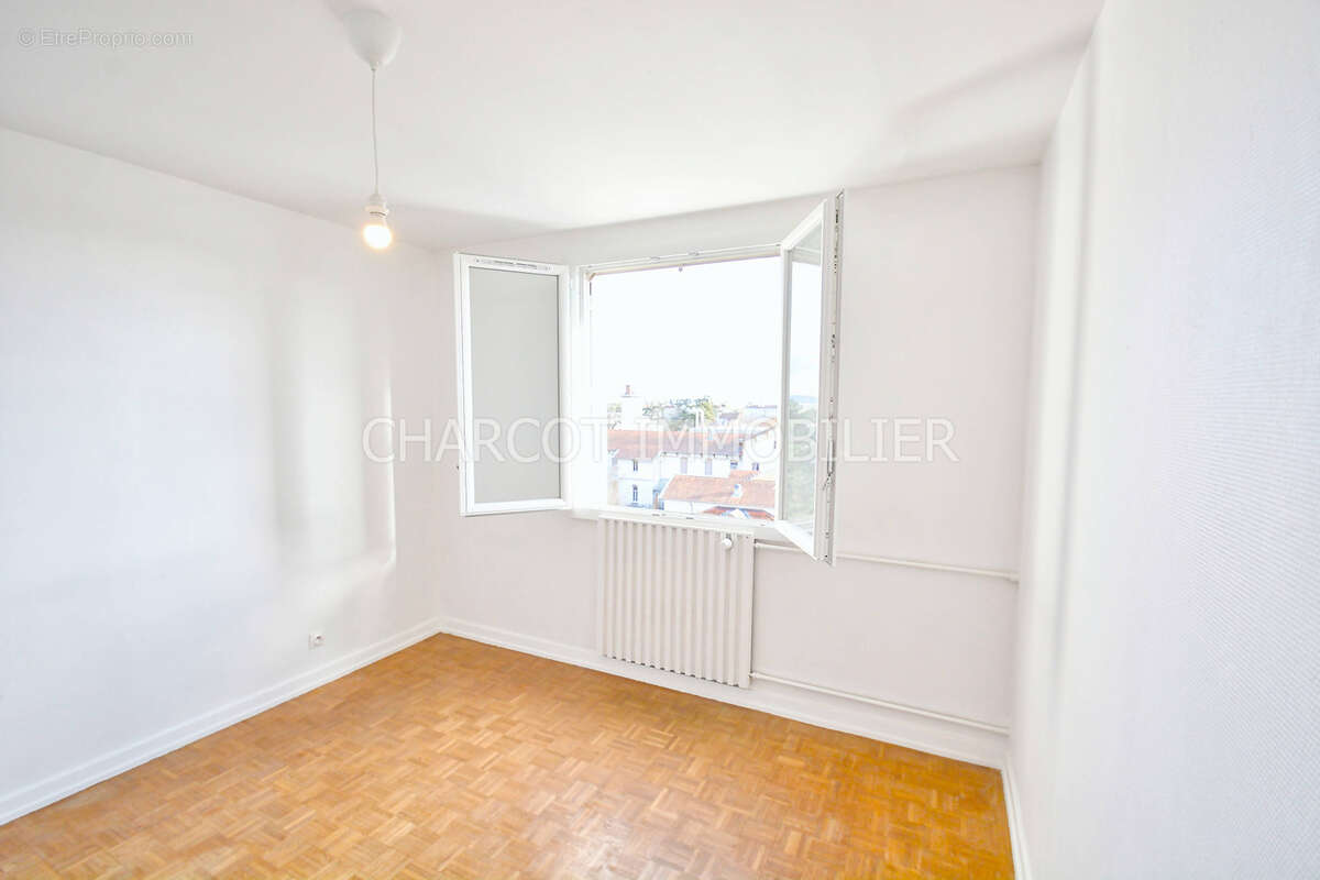 Appartement à LYON-5E
