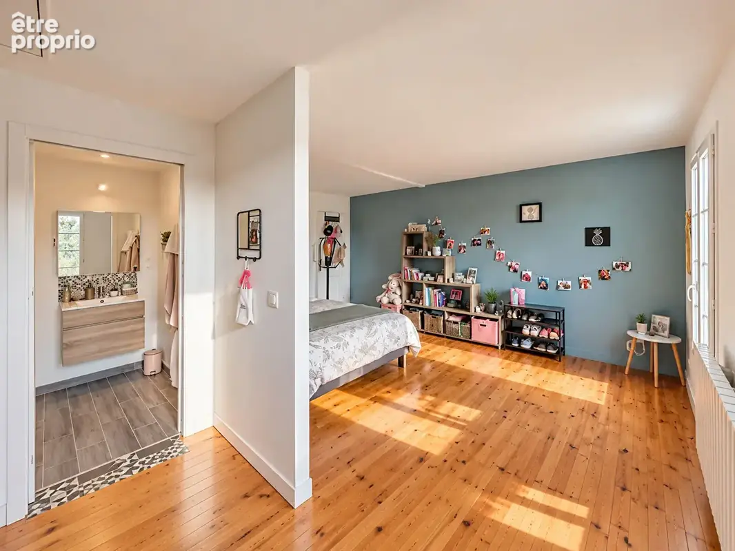 Maison de caractère - 267 m², 6 chambres, piscine chauffée et jardin sans vis-à-vis - photo 9