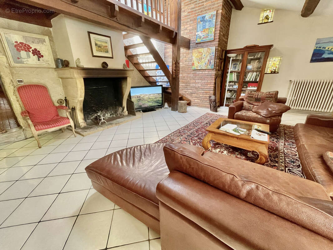 Maison à SANRY-LES-VIGY