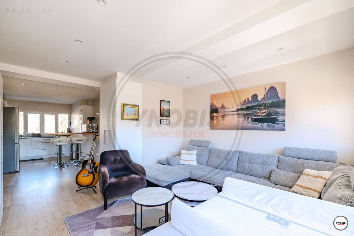 Appartement à POISSY