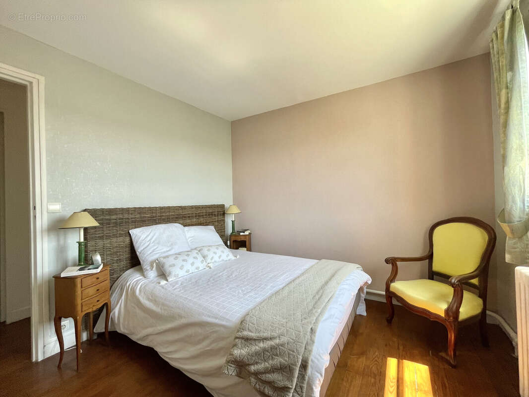 Maison à FONTENAY-LE-FLEURY